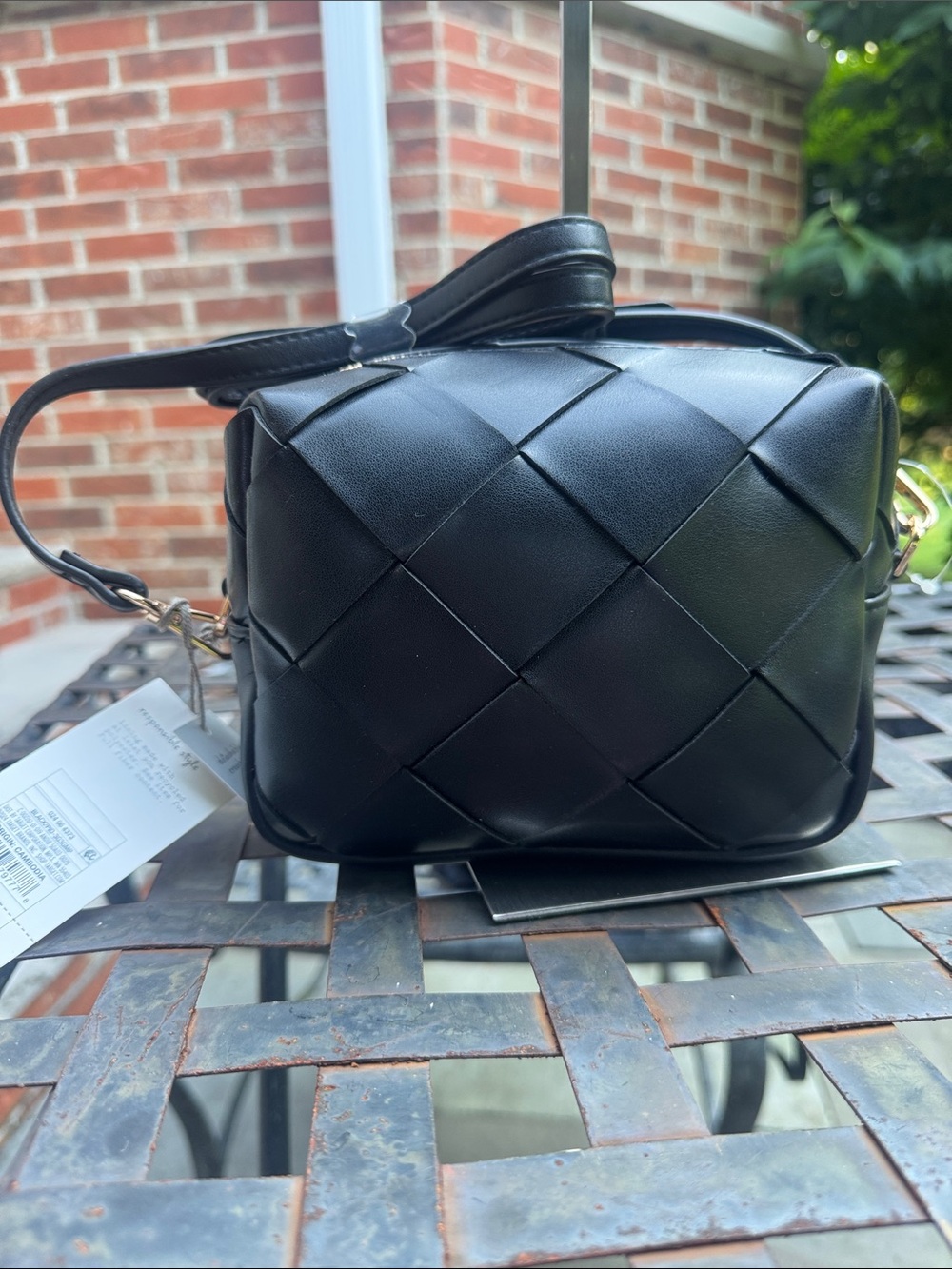Black Woven vegan leather  Shoulder Bag - Unbranded